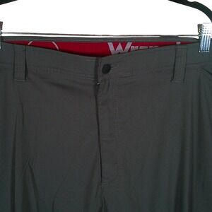 Wrangler ATG Men's Olive Green Zip Pocket Outdoor Hiking Pants Size 40x30‎